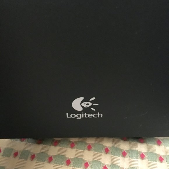 Logitech LS21 7 Watts RMS (FTC) 2.1 Stereo Speaker System - Black - Picture 15 of 16
